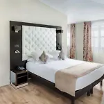 Отель Western Marquis De La Baume Ним