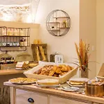 Western Marquis De La Baume 4*