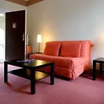 Western Marquis De La Baume 4* Ним