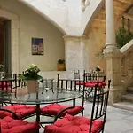 Western Marquis De La Baume Hotel