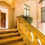 Отель Western Marquis De La Baume Ним