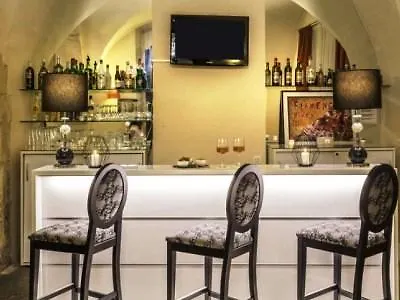 Hotel Marquis De La Baume 4*