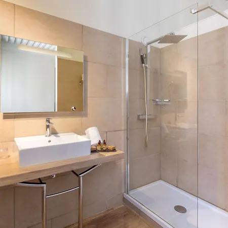 Western Marquis De La Baume