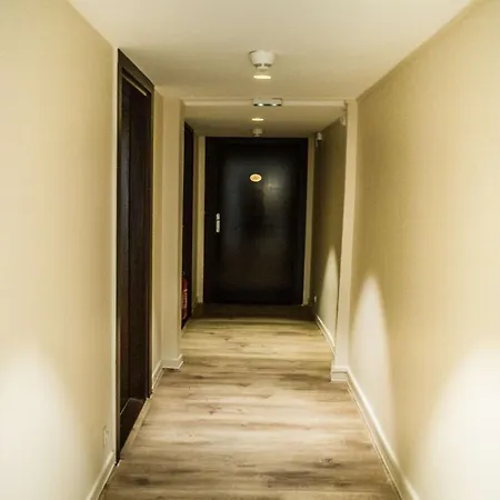 Marquis De La Baume Hotel 4*