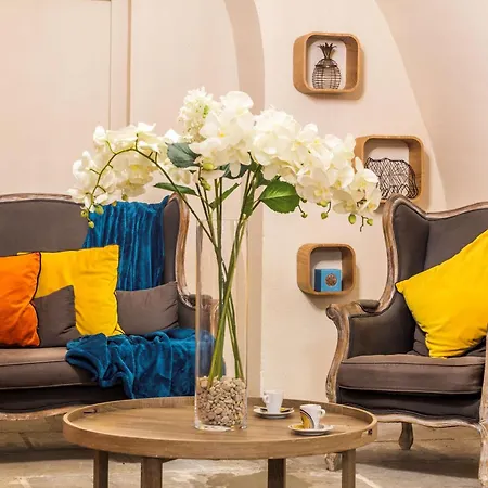 Western Marquis De La Baume Hotel