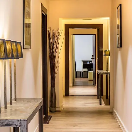 Western Marquis De La Baume Hotel