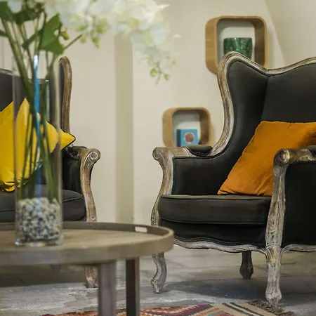 Western Marquis De La Baume