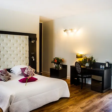 Marquis De La Baume Hotel Nimes