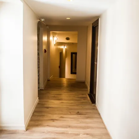 Western Marquis De La Baume Hotel Nîmes