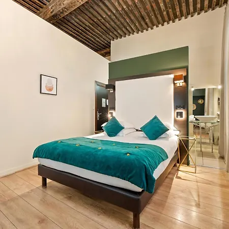 Hotel Marquis De La Baume 4*