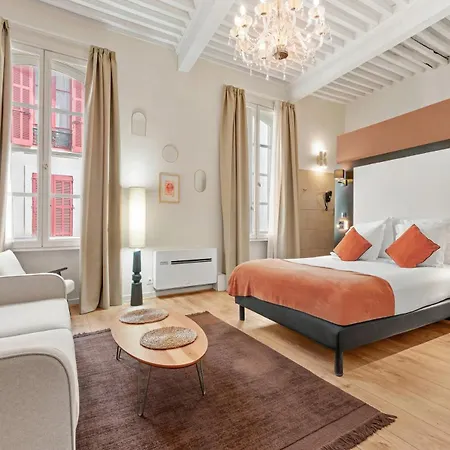 Marquis De La Baume 4* Nimes