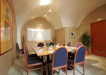 Western Marquis De La Baume Hotel Nîmes