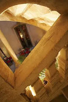Hotell Marquis De La Baume 4*