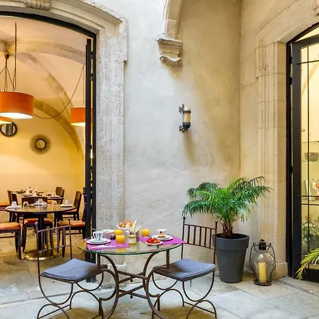 Western Marquis De La Baume